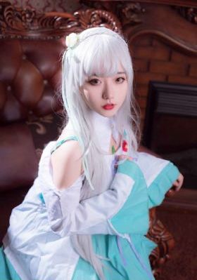 金瓶双艳在线看_剧情片在线手机播放