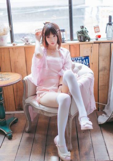 美丽的姑娘播放视频完整版_720高清迅雷在线观看