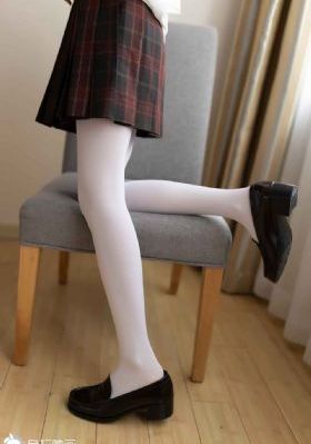 亚托莉我挚爱的时光_4K手机在线看