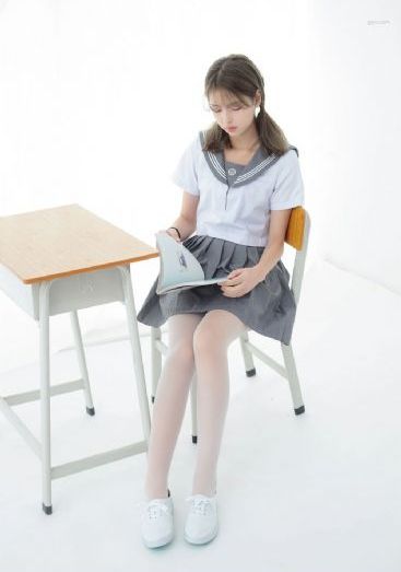 日本女优电影_超清版蓝光版中文字幕包